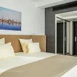 Marlin Hotel 4*